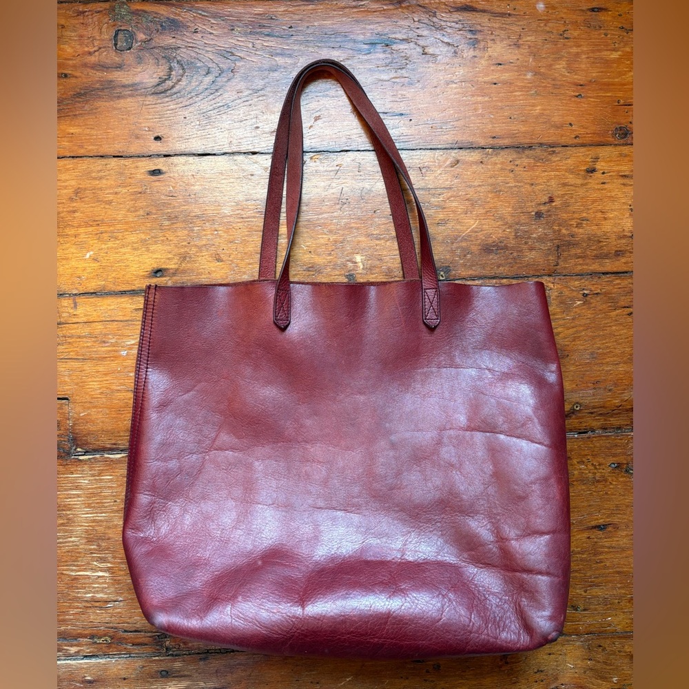 Madewell Transport Tote in Oxblood